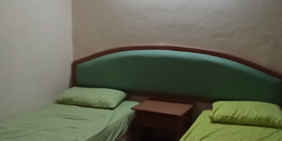 GLORY BEACH RESORT PD 3R 2B – HOMESTAY